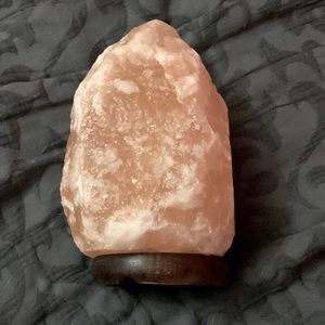 Himalayan rock salt lamp has cord no chips scratches good light bulb perfect